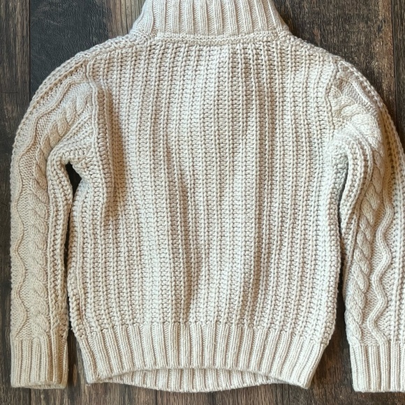 Gap Kids Fisherman Sweater with Sherpa lined collar - Picture 2 of 7